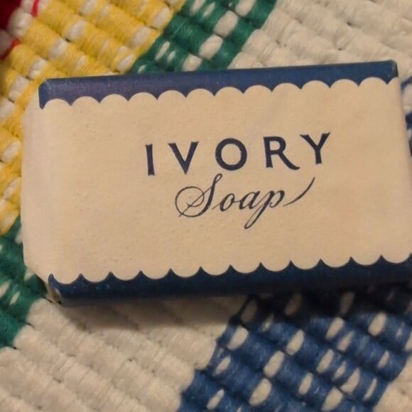 Vintage Soap Collection with Various Motel Logos MCM - Picture 3 of 10